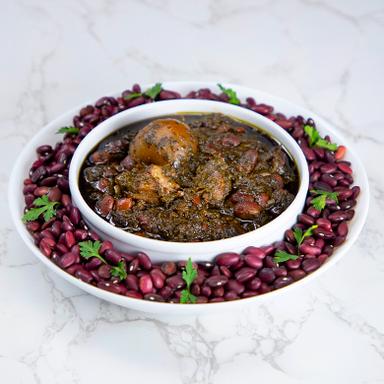 خورش قورمه سبزی