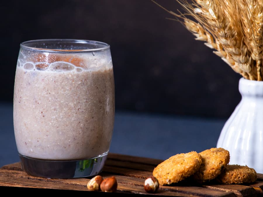 اسموتی موز فندقی
