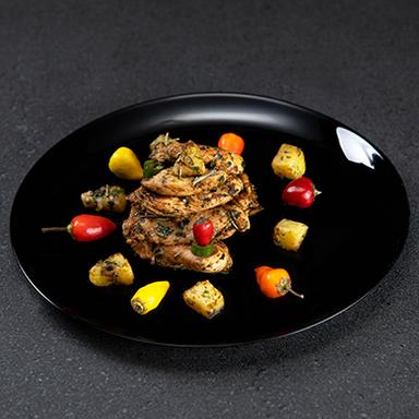 مرغ و سیبزمینی با سس کره و سیر