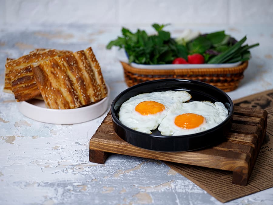 نیمرو عسلی