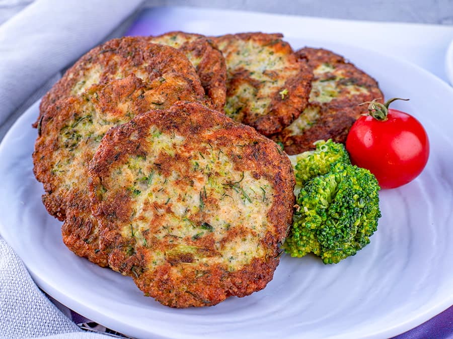 کتلت مرغ و بروکلی