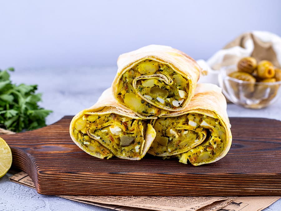ساندویچ دوپیازه سیبزمینی و تخممرغ