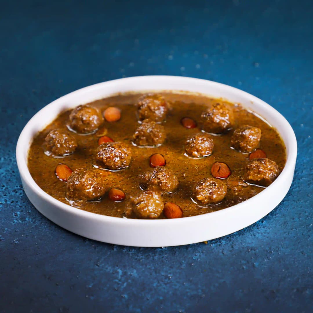 خورش فسنجان بادام با گوشت