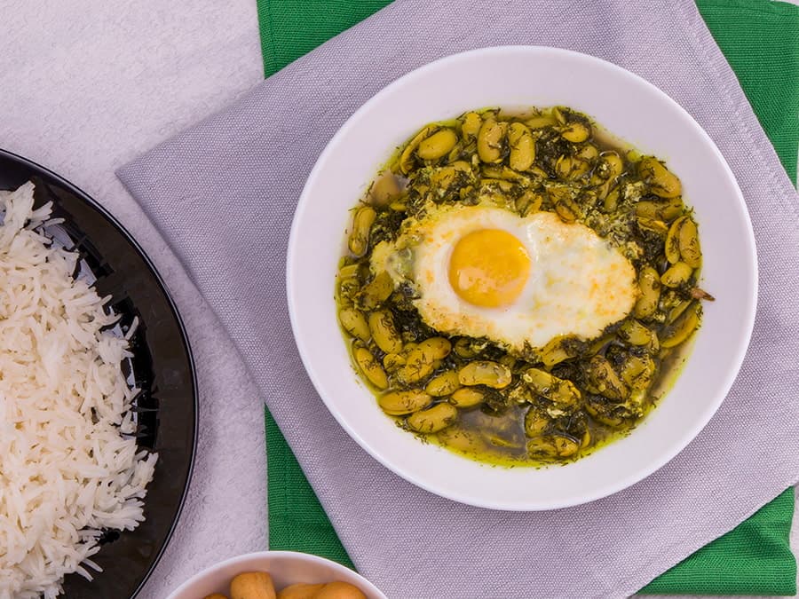باقلا قاتق (باقالی خورش)
