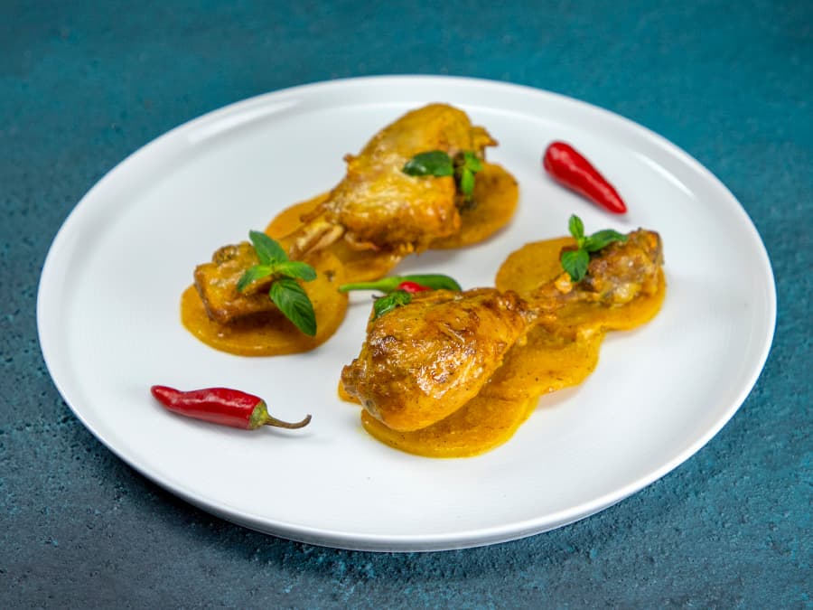 سینی مرغ و سیبزمینی