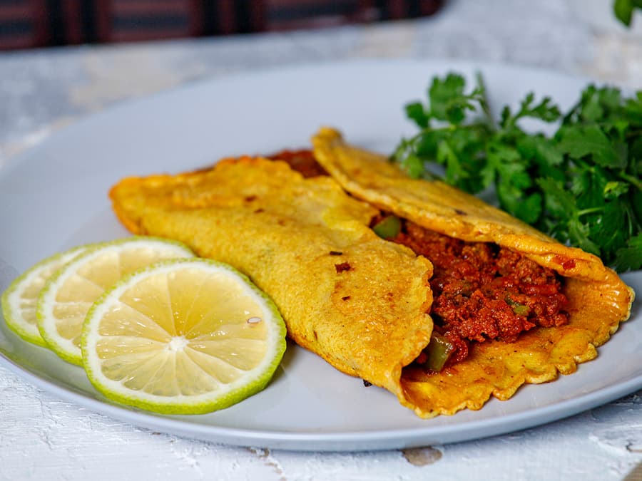 رولت تخم مرغ و گوشت