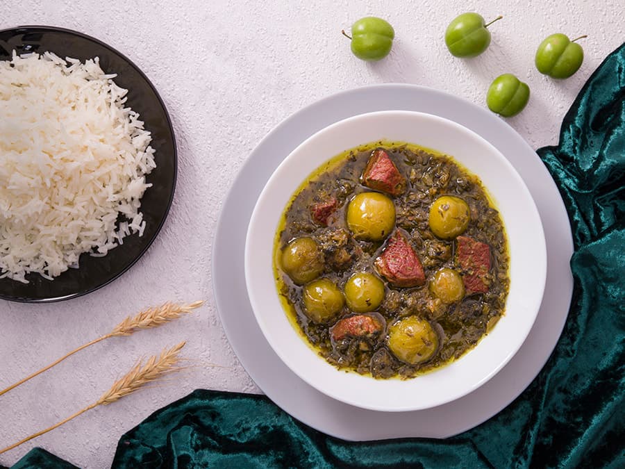 خورش آلوچه همدان
