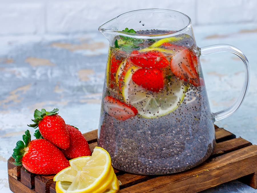 دتاکس (لیموترش، توتفرنگی و دانه چیا)