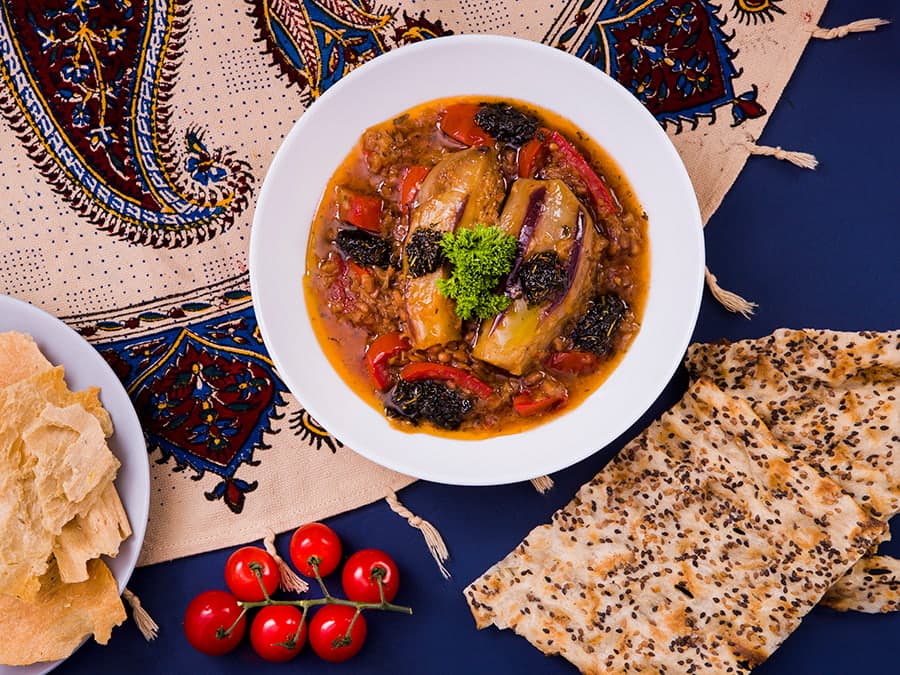 تلیت او گوجه باذمجو