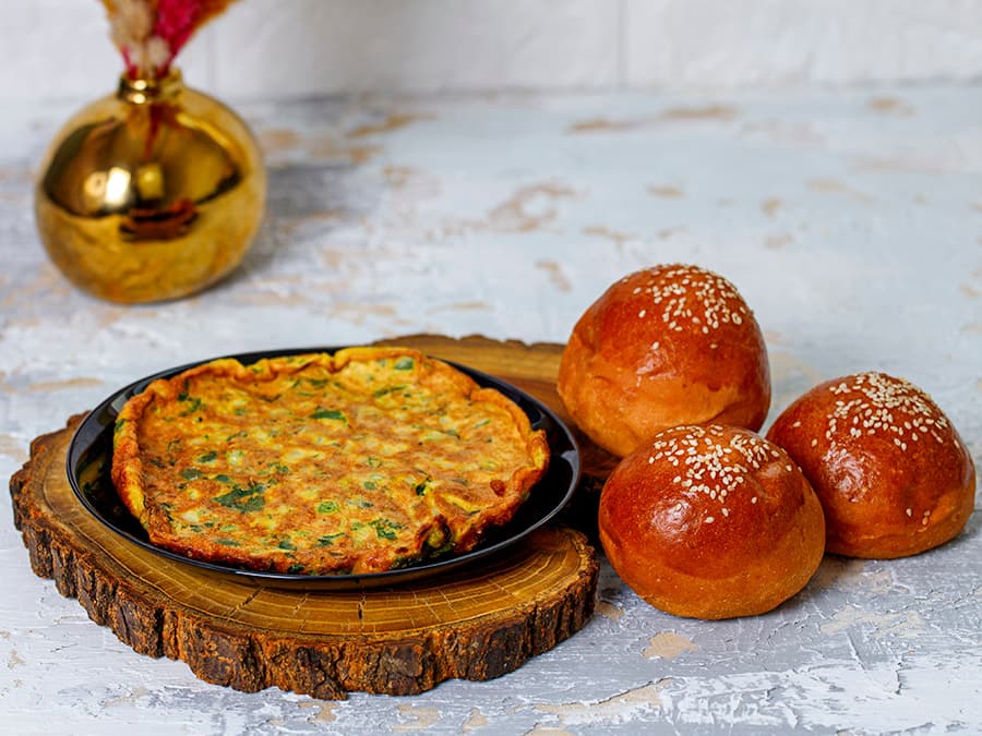 خاگینه پیاز و سبزی