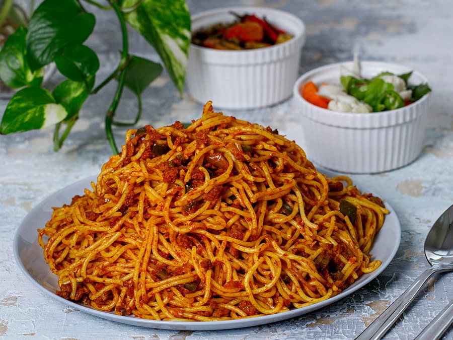 ماکارونی با گوشت چرخکرده