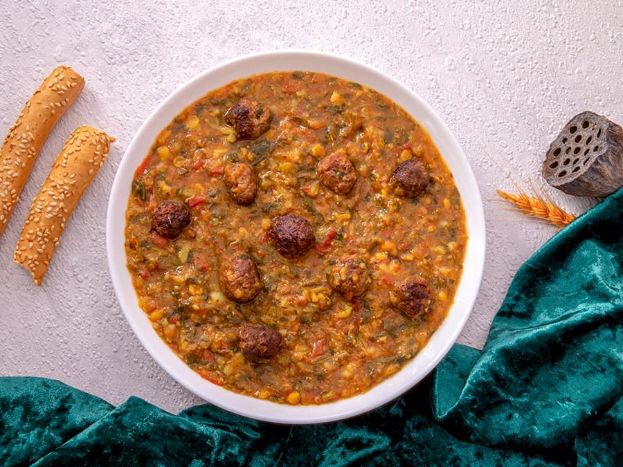 آش گوجهفرنگی همدان